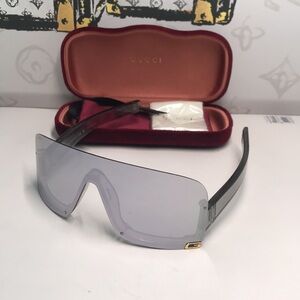 Authentic Gucci GG1637S 002 Silver Mirror Sunglasses – New
